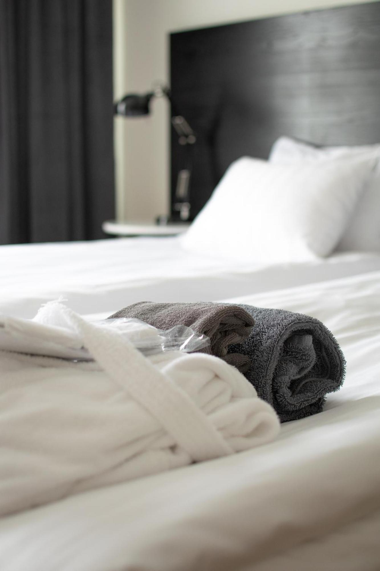 Sure Hotel By Best Western City เยินเชอปิง ภายนอก รูปภาพ